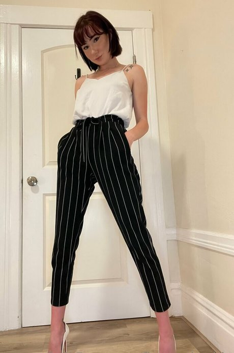 financebarbie star top photo