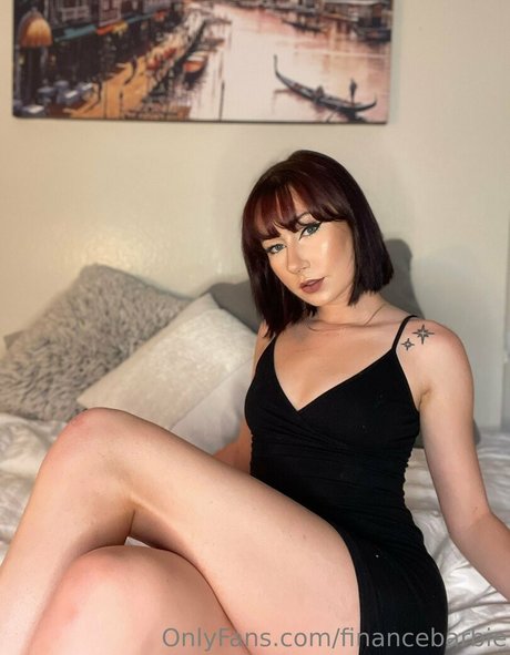 financebarbie Profile pic