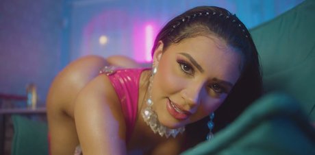 Taina Costa hot actress archive