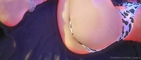 aki kyuboi model pretty photos