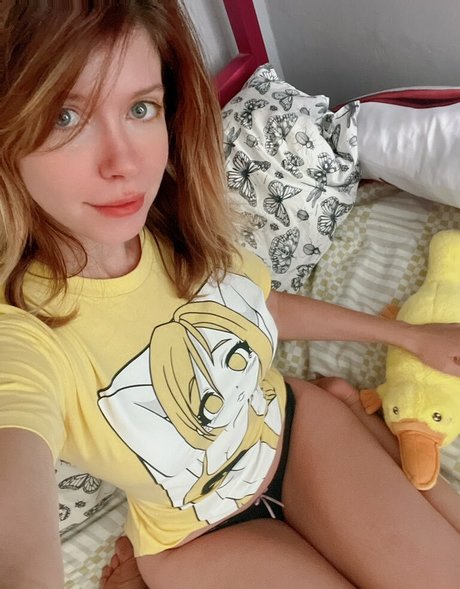 CaterpillarCos model nude images