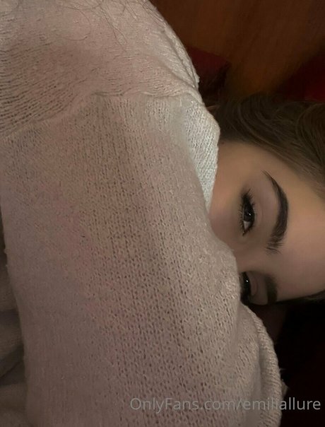 Emiliallure high quality star pics