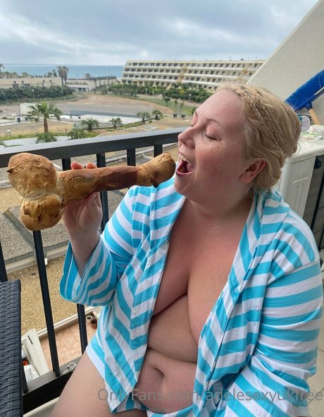 adelesexyukfree pornstar art gallery