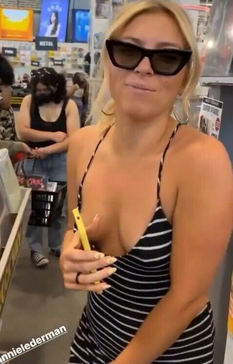 Annie Lederman free model photos