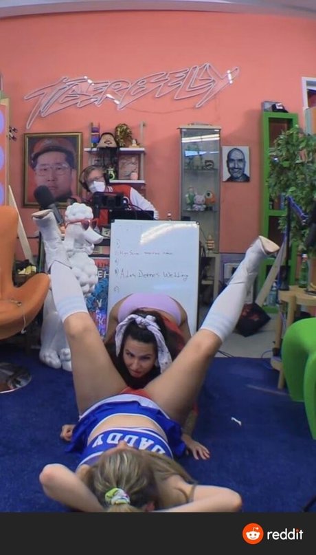 Annie Lederman Profile pic