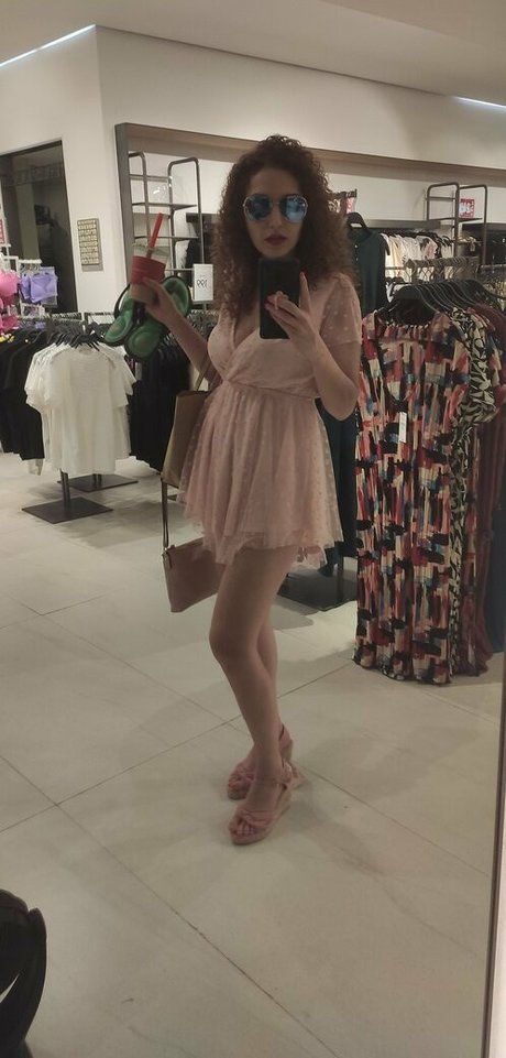 Nina Infinity sexy model images