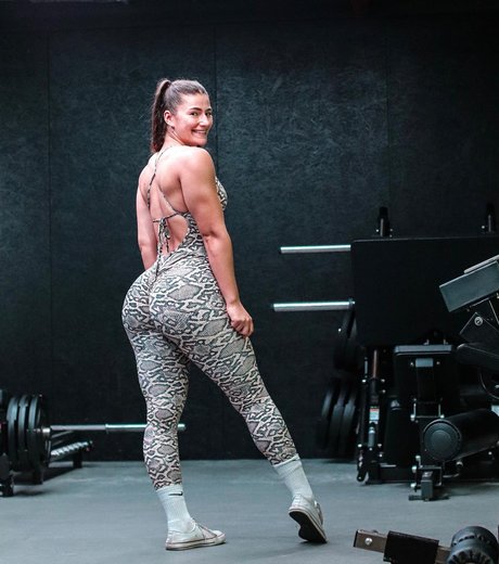 Leonie Kommoss star porn image