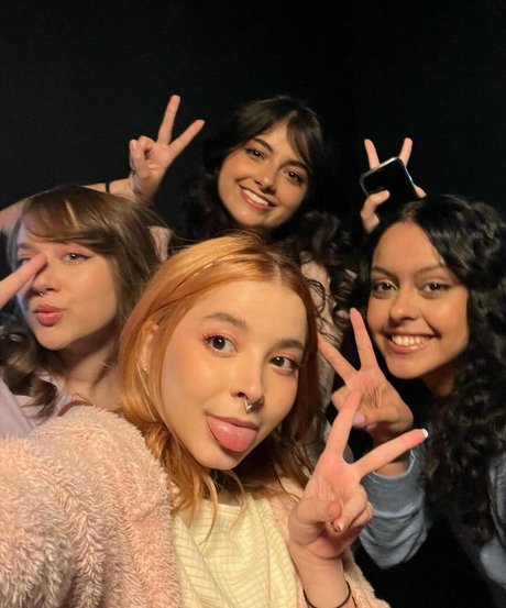 Thaiga top actress photo