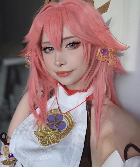 Miruqi exclusive pornstar gallery