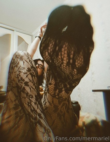 mermariel art star gallery