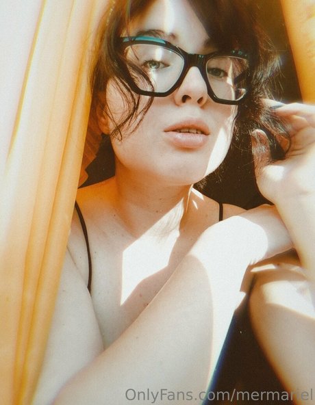 mermariel adult model images