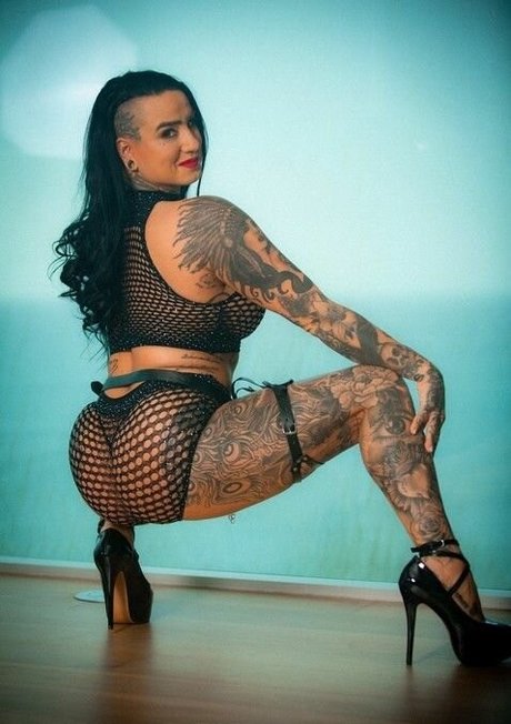 Ashlee Evans Smith xxx pornstar img