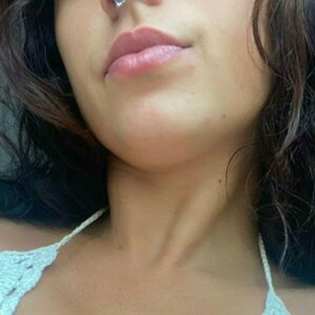 naughtynadia888 nudes model pic