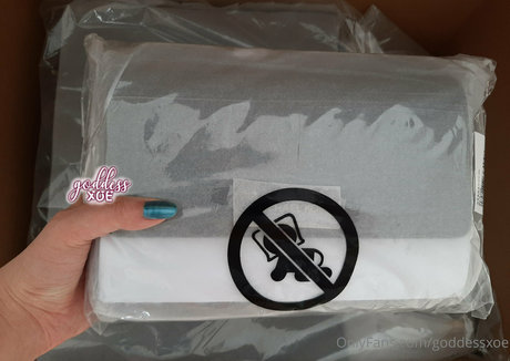 goddessxoe model sexy pic