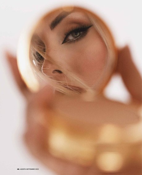 Maya Mazor star pornographic image