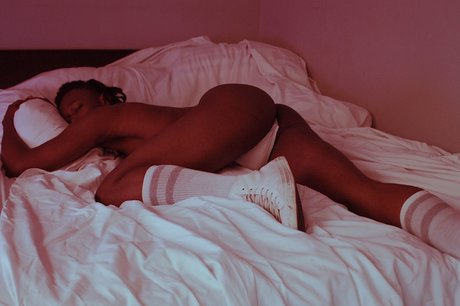 Kyte star nude photo