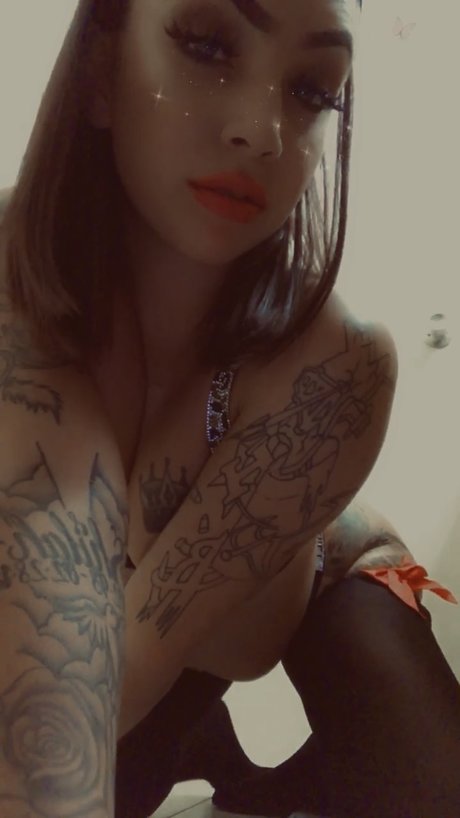 Officialskylarxo star exclusive gallery