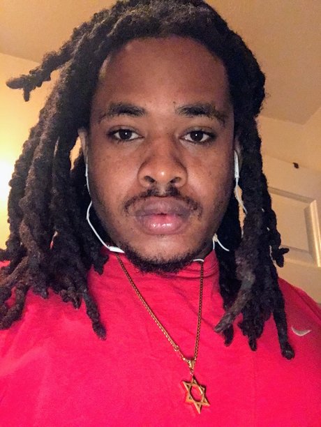 Brown7412 star exclusive pic