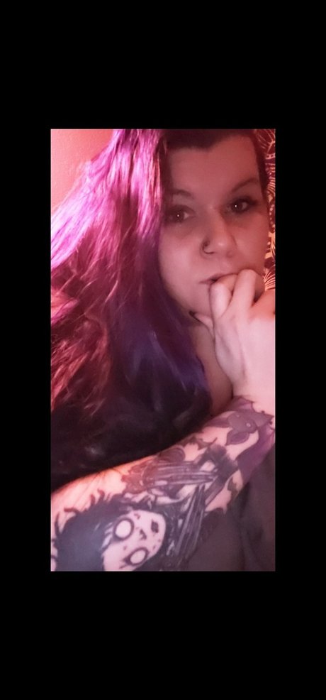 Nikki Phoenix pornstar pretty img