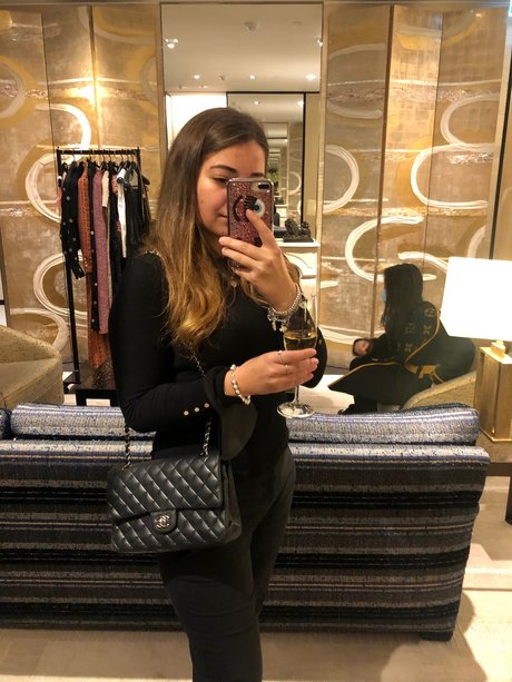 niki erotic star photo