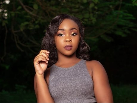 nikigrace star art photos