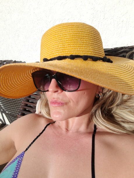 Paula Milk actress gallery