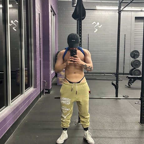 Oziasxx pornstar naked pictures