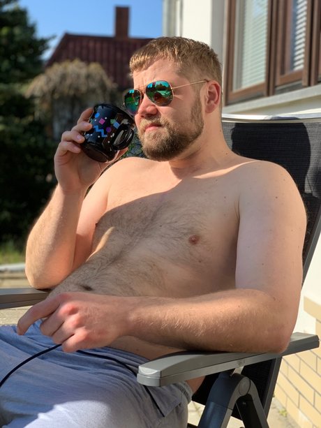 onlycommander hot actress pics