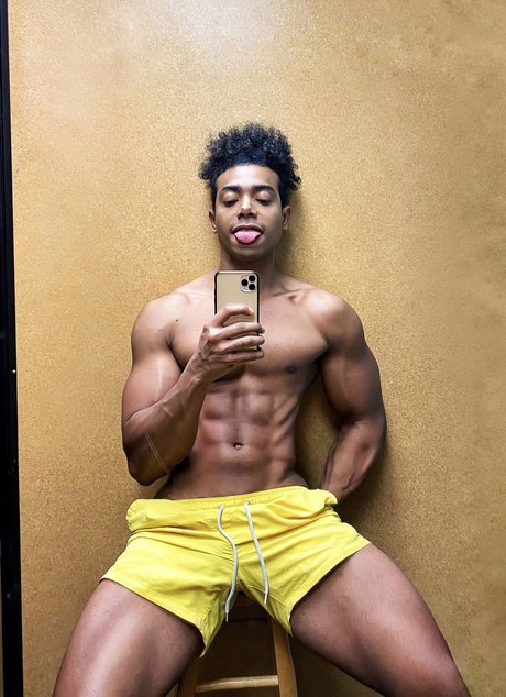 omar galvan pornographic actress img