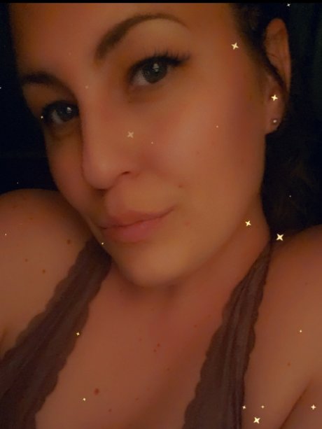 Kourtnie_ pornstar image