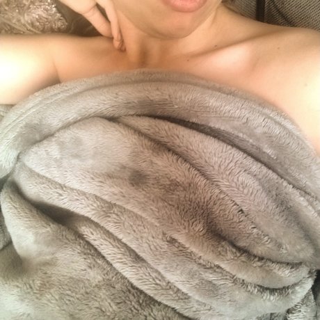 Honey pie_ hot pornstar image