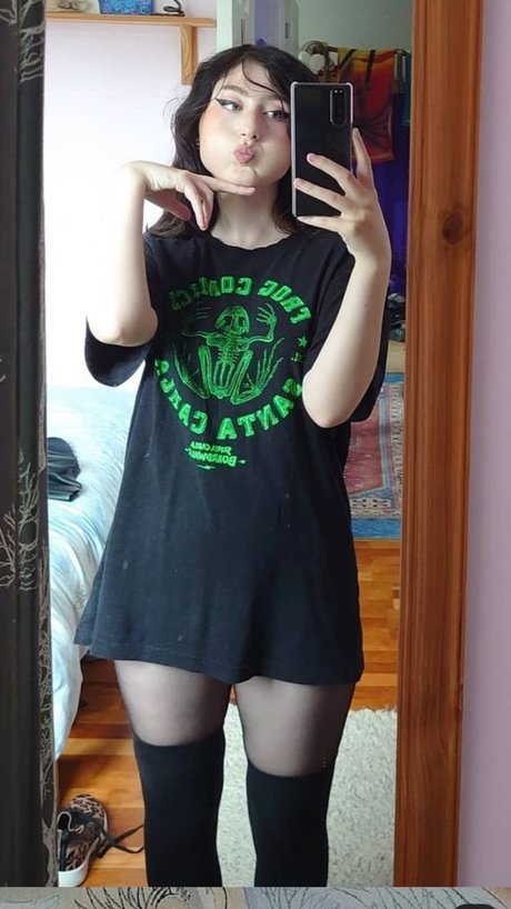 Pixie Lix pornstar archive