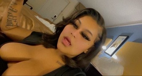 Pinkyy redd star xxx pic