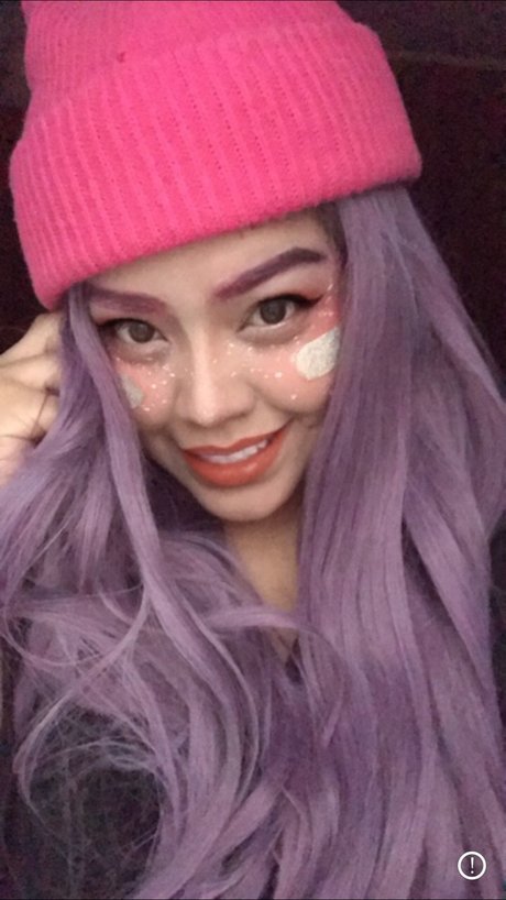 Pictoris Beta pretty pornstar picture