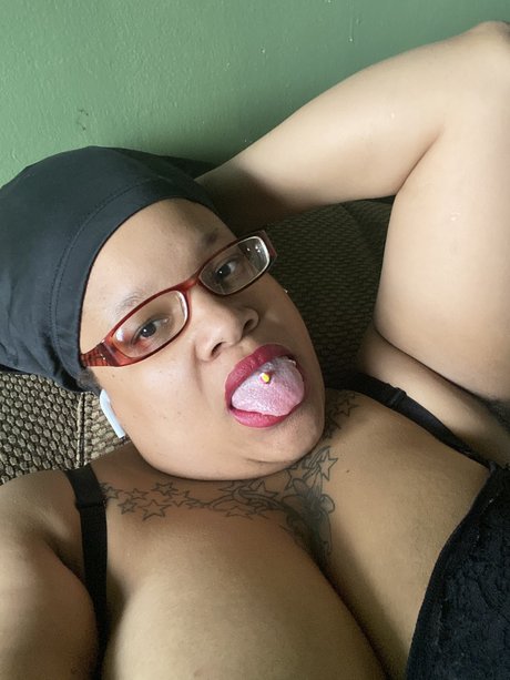 Kendra Charms Manning model nice pics