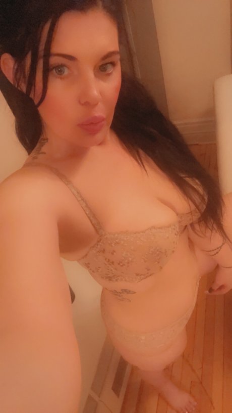 petrarose star sexy galleries