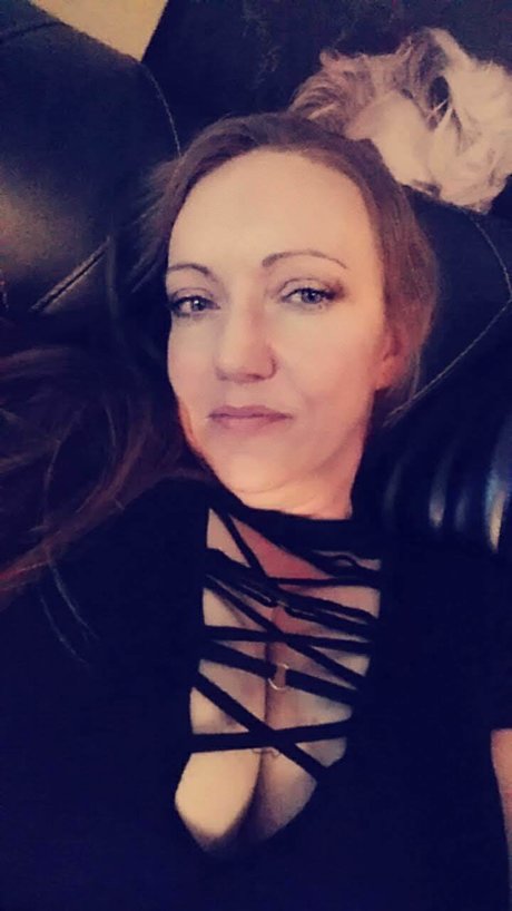 Rachael May star high quality pics