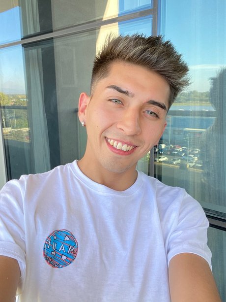 Rodri Quinzel model adult images