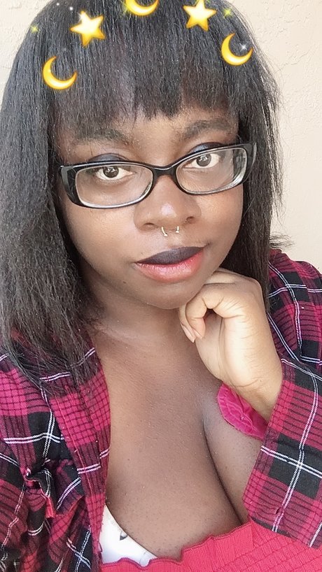 Queenashii star perfect img