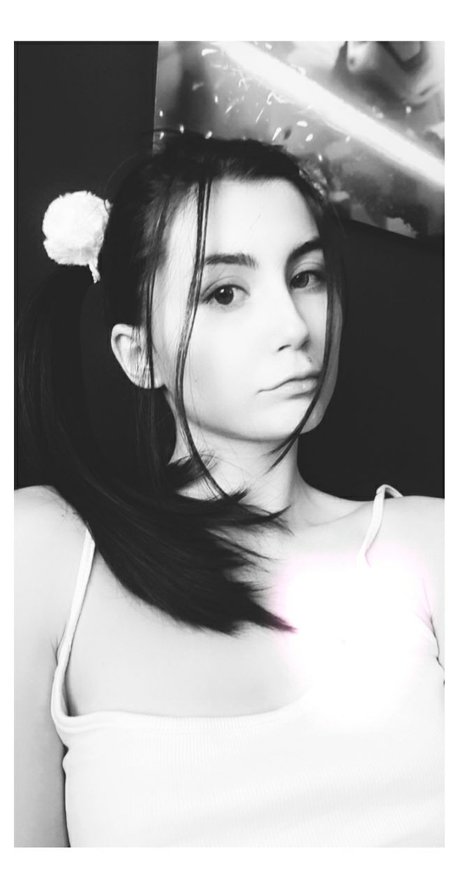 PURRfectKITTY exclusive actress photo