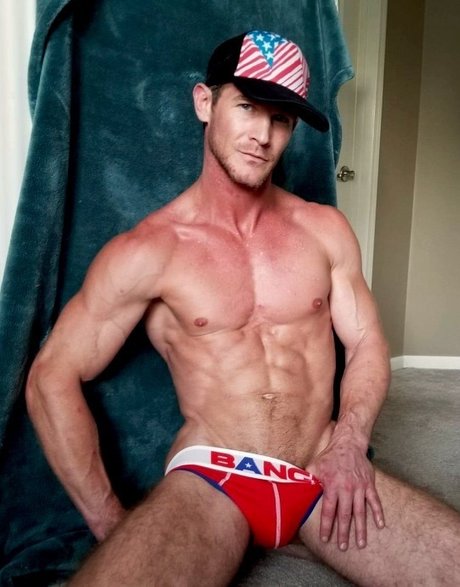 Ryan D_ star galleries