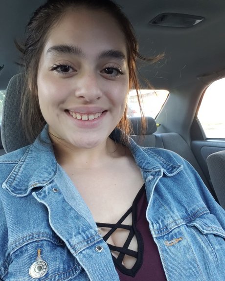 _FlwrBby_ model sexy pic