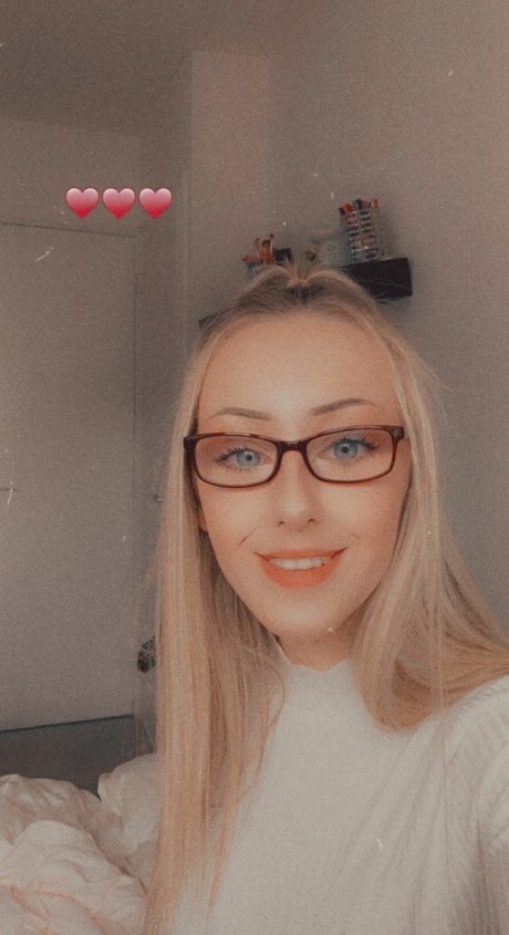 Casey Matthews star naked pics