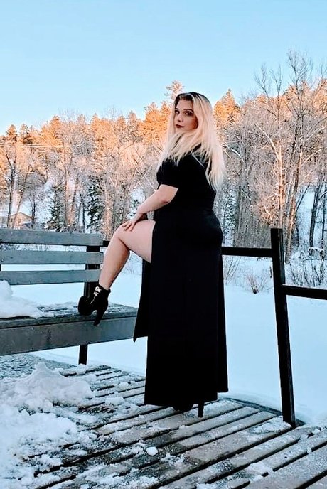 Kiana Diamond best actress pics