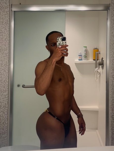 Hillary Banks_ pornstar hd image