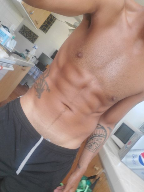 Come explore erotic model photos