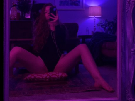 _Cass_ star nude image