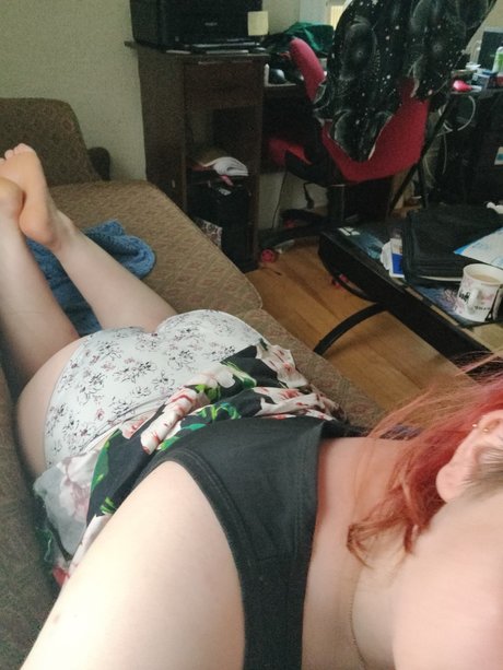 Remina Starlight sexy actress galleries