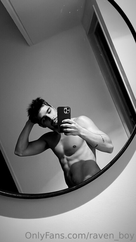 _R VEN_ pornstar art photo