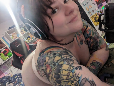 Rainbow Zilla star naked galleries